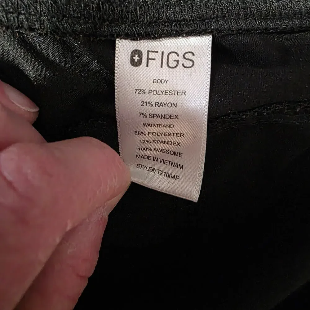 Figs Black Cairo Cargo Scrub Pants Size Large/Short